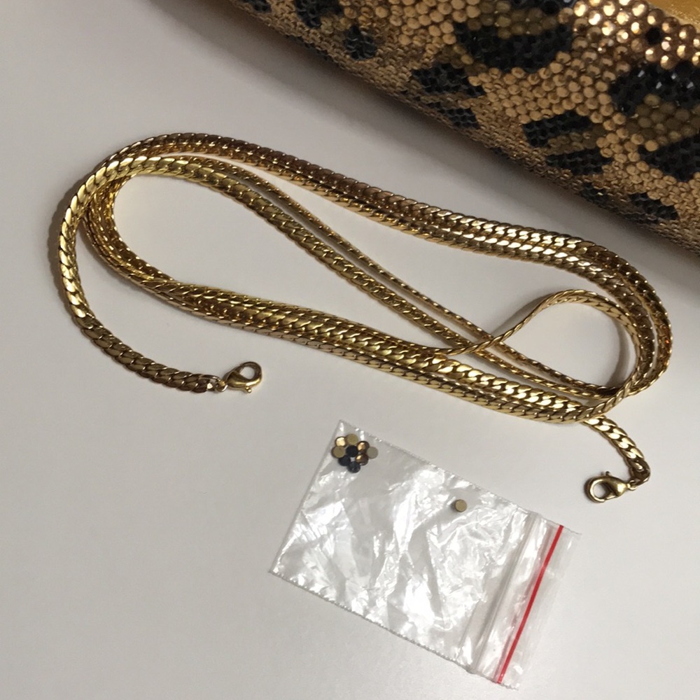 🤩🤩STUNNING Leopard Rhinestone Clutch - Picture 4 of 5